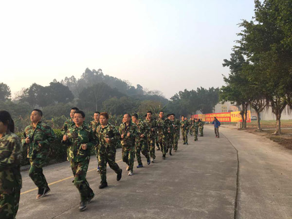 情人節(jié)，金艾陶撒的這狗糧，我干了！