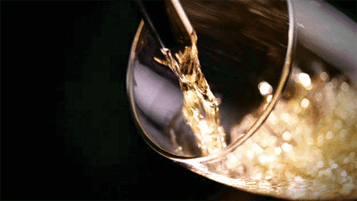 紅酒不僅僅是一杯佳釀這么簡(jiǎn)單，它所意味的更是一種臻純曼妙的生活境界。而瓷磚，也需要細(xì)細(xì)品味，才能真正讀懂它。9月20日，陶瓷一線品牌金艾陶瓷磚潮安專賣店邀您共同開啟一場(chǎng)優(yōu)雅人生的品味之旅。