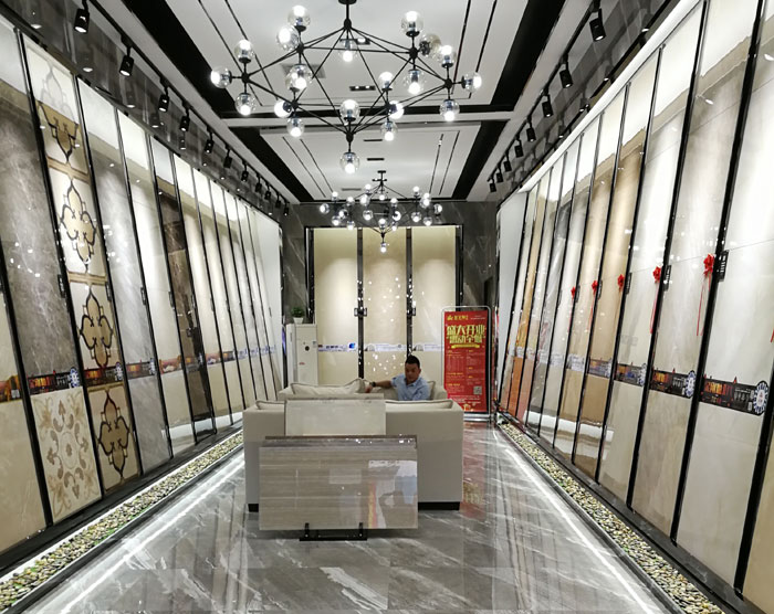 盛大開業(yè) 惠動全城——金艾陶瓷磚重慶墊江專賣店全場4.9折，心動骨折價！