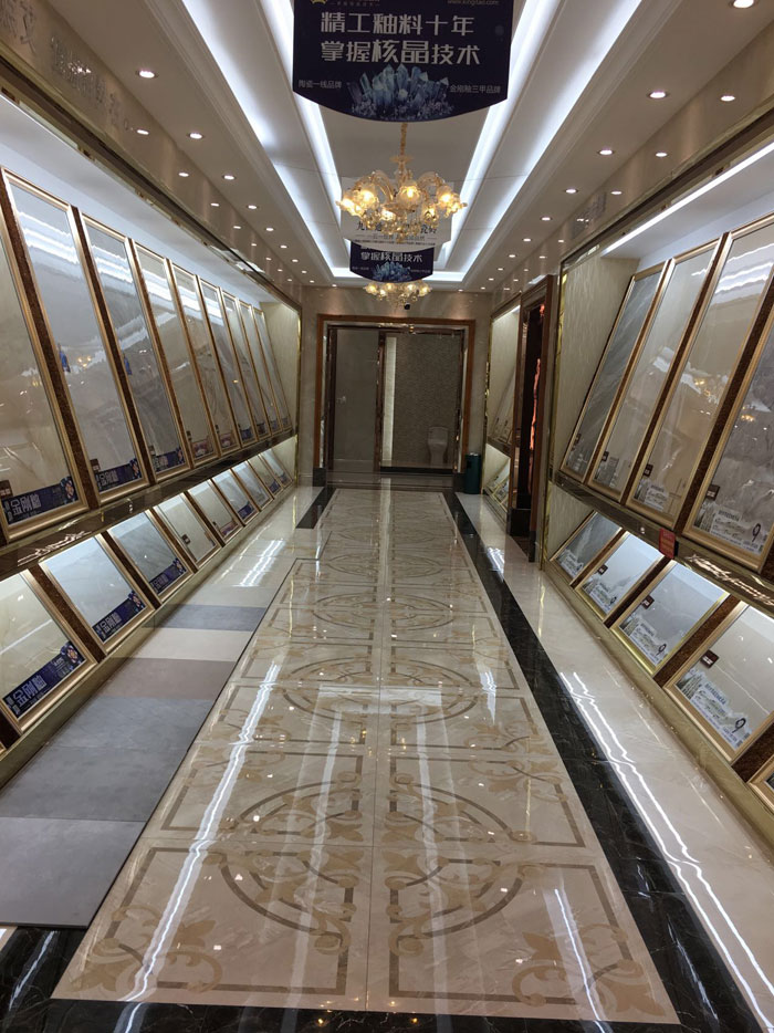 【專賣(mài)店推薦】陶瓷一線品牌金艾陶瓷磚潮南店實(shí)景鑒賞