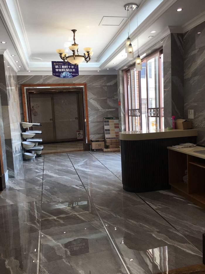 【專賣(mài)店推薦】陶瓷一線品牌金艾陶瓷磚潮南店實(shí)景鑒賞