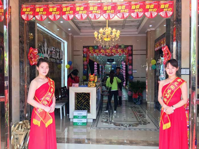 金艾陶瓷磚 湖南岳陽(yáng)總代理秦志雄：夢(mèng)想趁年華  有夢(mèng)就去追