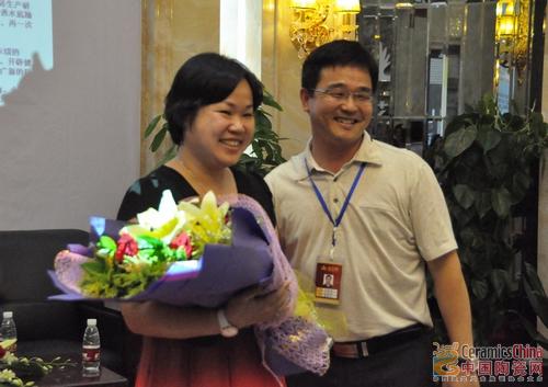 【媒體報(bào)道】中國陶瓷網(wǎng)：以愛之名：見證鈥溄襠袷瀾鳶這