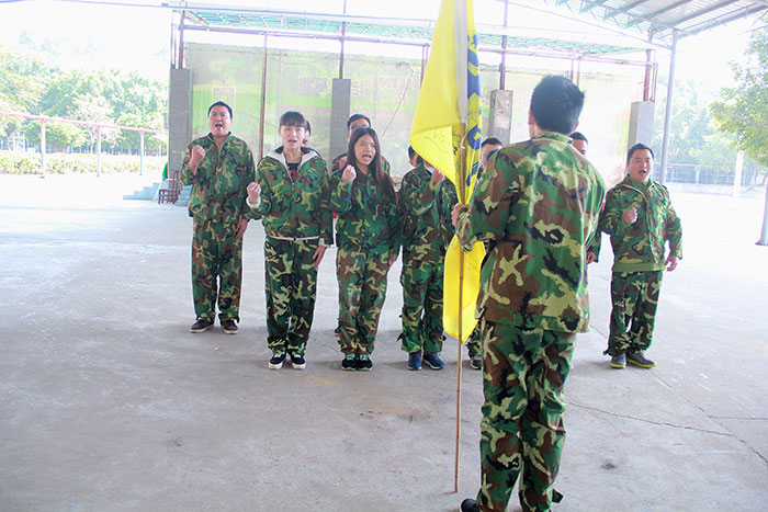 2017年2月13-15日，金艾陶“虎狼道”戶外拓展訓(xùn)練圓滿結(jié)束