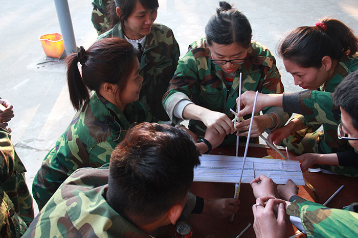 2017年2月13-15日，金艾陶“虎狼道”戶外拓展訓(xùn)練圓滿結(jié)束