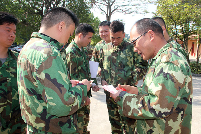2017年2月13-15日，金艾陶“虎狼道”戶外拓展訓(xùn)練圓滿結(jié)束